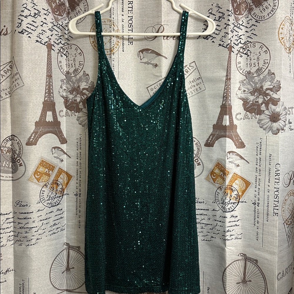 GREEN SEQUINS PARTY/ HOLIDAY DRESS FREE SHIPPING
